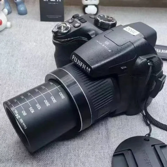 Camera - Picture 2 of 3